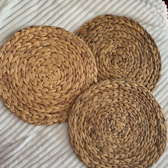 🖤Large woven mats for decor🖤 - Picture 3 of 4